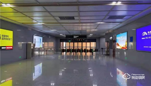 超人智能鎖搭上高鐵快車,締造品牌發(fā)展新高 超人智能鎖搭上高鐵快車,締造品牌發(fā)展新高