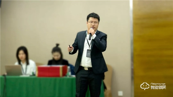 2019年度KA渠道核心經(jīng)銷商大會簽約額達1.1億,完美收官! 2019年度KA渠道核心經(jīng)銷商大會簽約額達1.1億,完美收官!