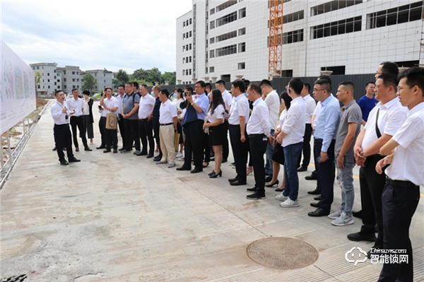 智贏未來(lái),再創(chuàng)財(cái)富 | 王力智能鎖召開(kāi)經(jīng)銷商智囊團(tuán)研討會(huì) 智贏未來(lái),再創(chuàng)財(cái)富 | 王力智能鎖召開(kāi)經(jīng)銷商智囊團(tuán)研討會(huì)