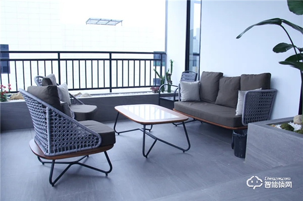 VOC智能辦公樣板領先行業，探秘“新基建”賦能的“智慧工廠”