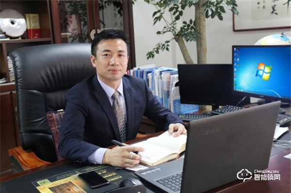 久邦智能鎖,用辦大學的思維澆灌企業(yè) 久邦智能鎖,用辦大學的思維澆灌企業(yè)