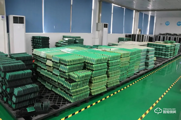 “隱貴房企”升龍集團(tuán)蒞臨超人科技參觀考察 “隱貴房企”升龍集團(tuán)蒞臨超人科技參觀考察