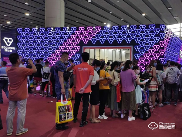 智能門鎖新黑馬,保仕盾斬獲智能鎖十大品牌獎 智能門鎖新黑馬,保仕盾斬獲智能鎖十大品牌獎