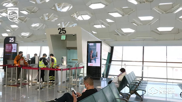 飛利浦智能鎖新品廣告霸屏深圳機場登機口,品牌賦能再升級! 飛利浦智能鎖新品廣告霸屏深圳機場登機口,品牌賦能再升級!