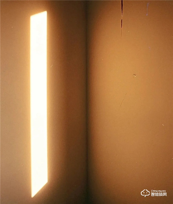 飛利浦智能鎖，為你構建賽博朋克味的家居空間！