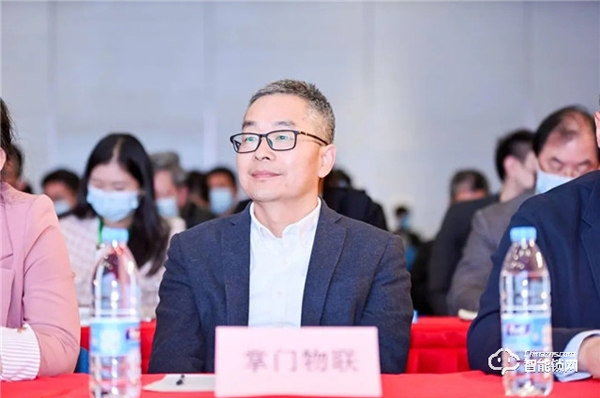 掌門物聯聯網型智能門鎖全新產品理念亮相CCLE2021后勤展，人氣爆棚！