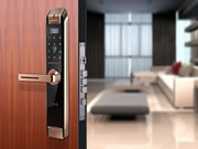 智能鎖，買的時(shí)候真心疼，用了覺得錢花得值了!