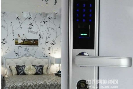 怎么設置防盜門指紋密碼鎖好