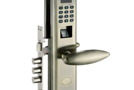 智能門鎖如何安裝啊？