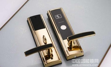 指紋鎖設定指紋之后還能用原始密碼開鎖么? 指紋鎖設定指紋之后還能用原始密碼開鎖么?