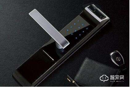 智能門鎖大熱的冷思考：智能鎖行業2019年該怎么走？