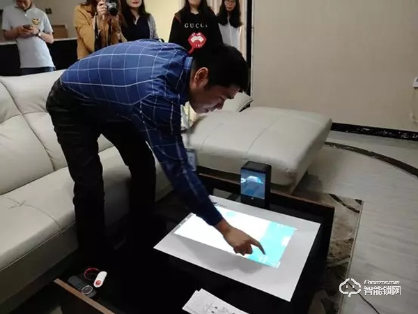 飛利浦自帶流量成智能鎖高端品牌 艾特完成全屋智能布局 物聯(lián)鎖-智能車鎖及智能掛鎖隱形冠軍