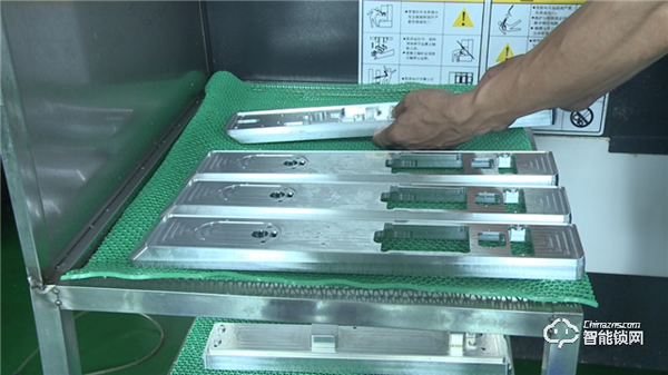 智能門鎖代工廠的下一步，該如何邁出？