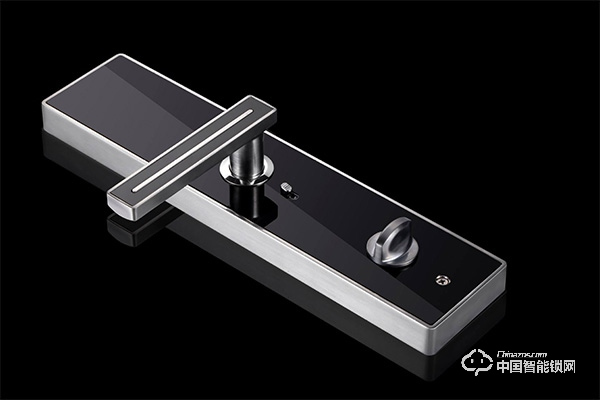 戰(zhàn)牌指紋鎖怎么樣?戰(zhàn)牌指紋鎖最新加盟政策