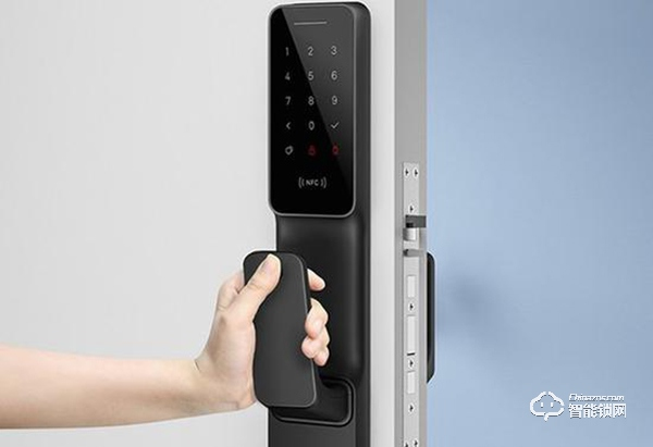 智能門鎖大約分為幾類？選購時注意這三點避免入坑