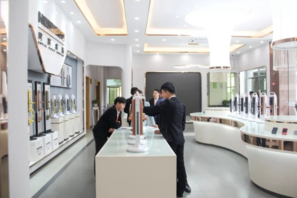 皇家金盾智能鎖內(nèi)部培訓會圓滿結(jié)束