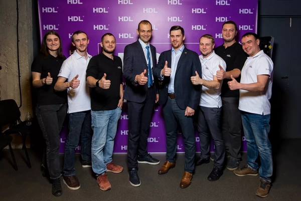 河?xùn)|智能家居俄羅斯團(tuán)隊(duì)舉辦經(jīng)銷商大會