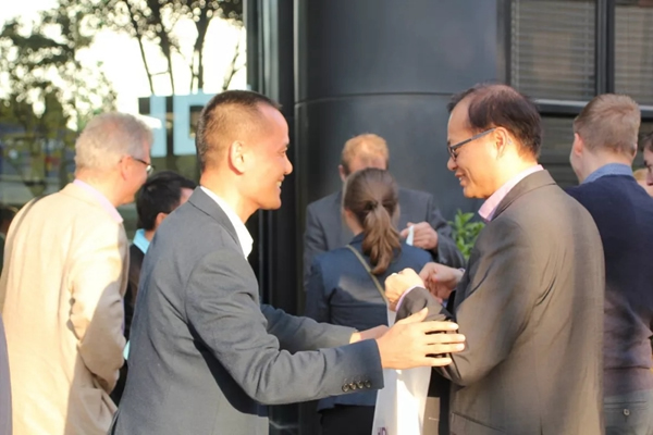 河東智能家居迎德國耶拿應用技術大學師生來訪HDL