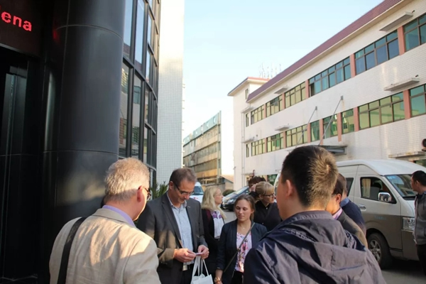 河東智能家居迎德國耶拿應用技術大學師生來訪HDL