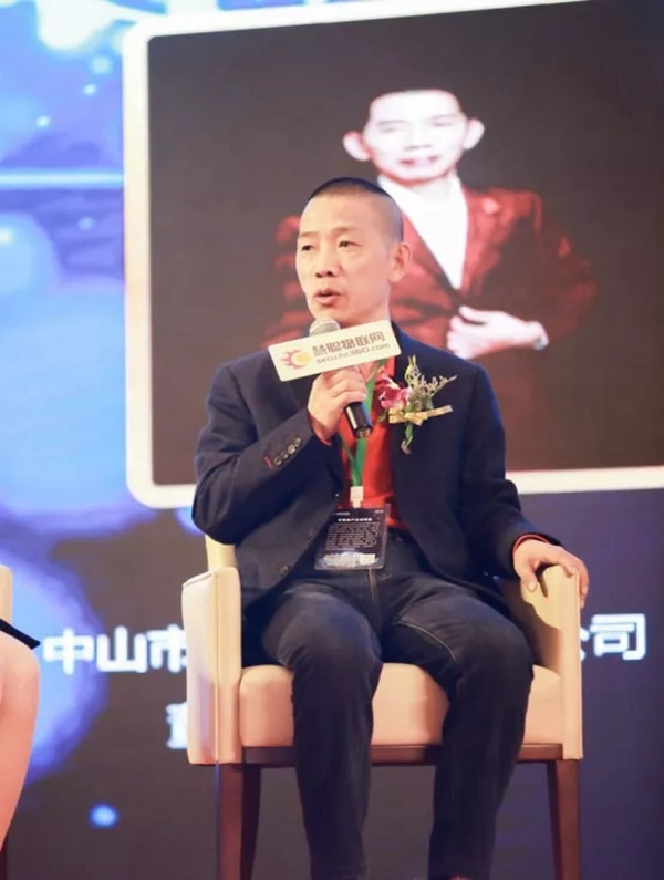 楊格鎖業楊董事長出席智能鎖高峰論壇：一生只做一件事 專心做好智能鎖