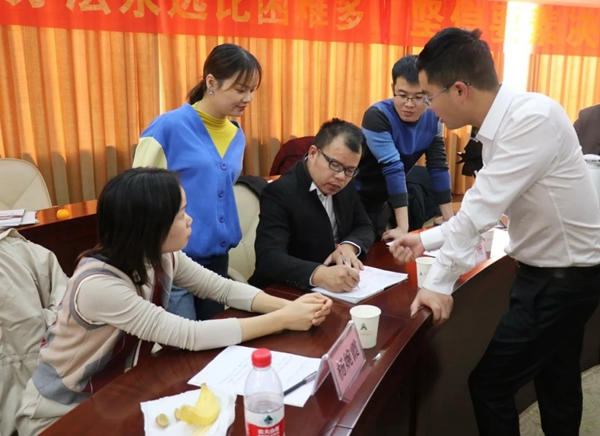 2020年王力樣板溝通會議在王力總部召開 轉型擁抱新零售做好樣板帶好頭