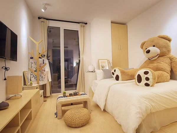 有了公寓智能鎖，房東可以為租戶打造一卡在手、輕松進出的生活