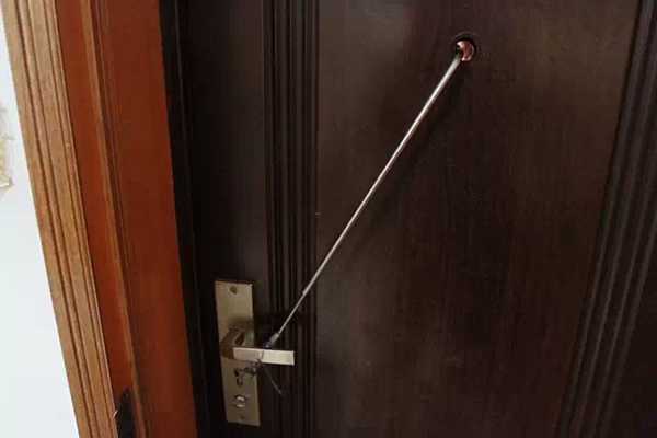 指紋鎖的防貓眼開鎖，用起來好用嗎？