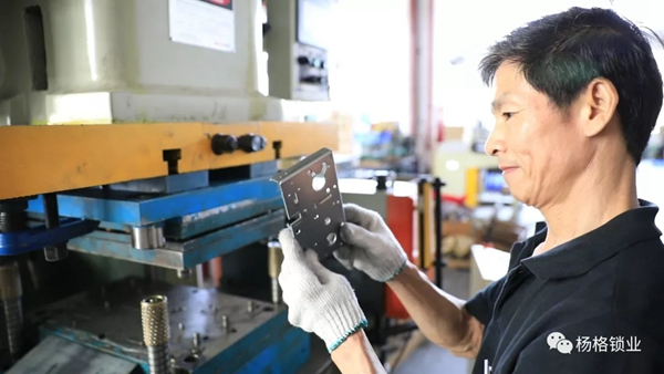 楊格鎖業為用戶打造安全、高品質的智能鎖