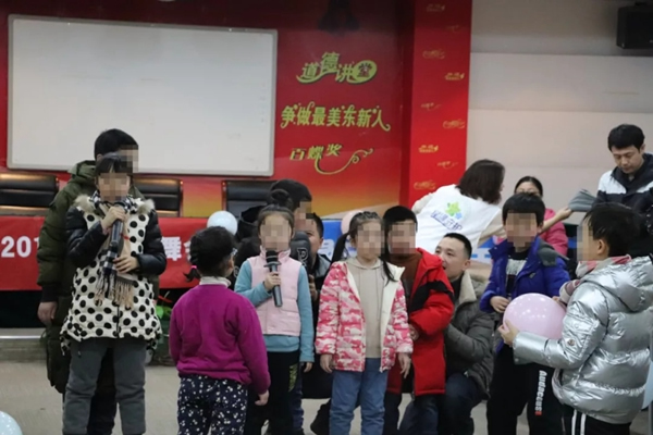 德施曼小嘀云智能鎖“曼步星空”歌舞會開啟2019溫暖新春