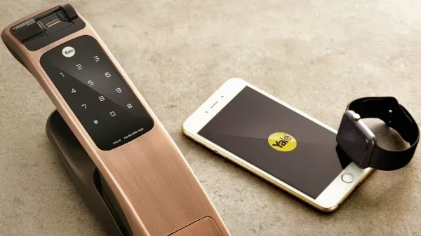 耶魯智能鎖手機藍牙就能解鎖，手機就是回家的鑰匙！