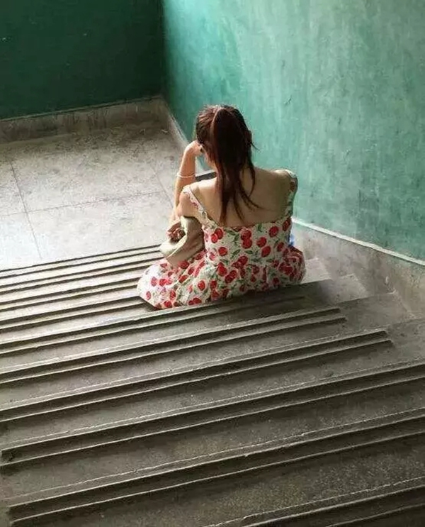 豪力士智能指紋鎖：如果你也經(jīng)常忘帶鑰匙，就裝一把智能鎖吧！