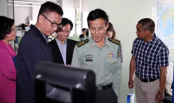 移康智能鎖：閔行區武裝部部長一行蒞臨我司調研考察