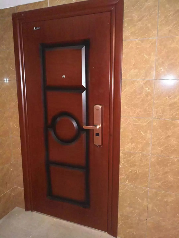 靈靈狗智能鎖：三鎖合一，讓你的國(guó)慶假期飛起來(lái)！