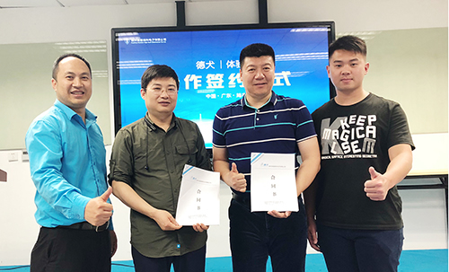 德犬體驗店成功案例：年輕人創(chuàng)業(yè)選擇比努力更重要！