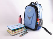 兒童定位健康書(shū)包,同時(shí)還可以培養(yǎng)孩子的整理習(xí)慣