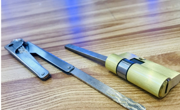 洛克思格S2老人智能鎖真實測評，買智能鎖真的會后悔嗎？