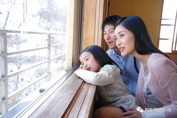 松下智能家居控制系統(tǒng)：3點改變，教您周末如何“宅”出高級感