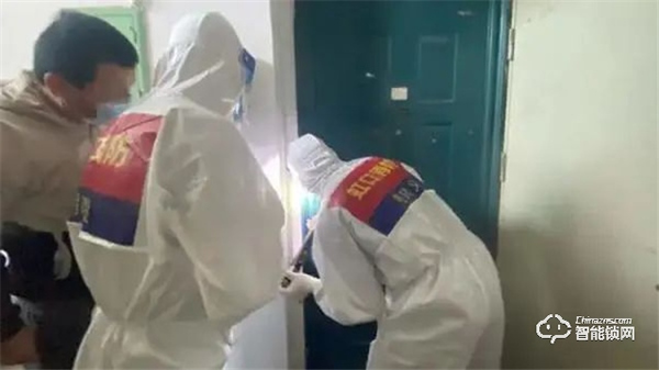 榮事達智能鎖‖一戶七人下樓做核酸，全部忘帶鑰匙！建議安裝智能鎖！