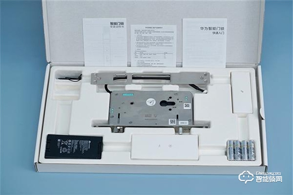 首發鴻蒙OS!華為智能門鎖圖賞:配3.97寸大屏 可遠程對講 首發鴻蒙OS!華為智能門鎖圖賞:配3.97寸大屏 可遠程對講