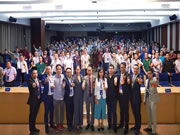 5G商用提速 智能門鎖行業(yè)迎發(fā)展新風(fēng)口