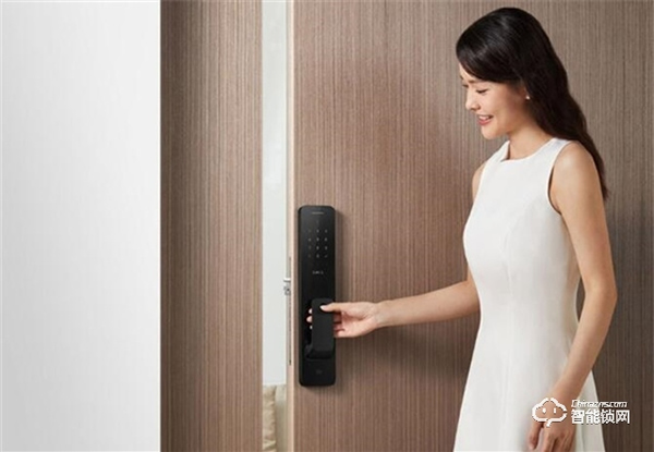 1399元 小米推出新款智能門鎖:支持7種開鎖方式 1399元 小米推出新款智能門鎖:支持7種開鎖方式