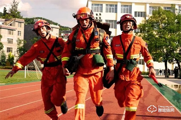 Gleewell格里維爾 別樣“中國(guó)紅”一樣的國(guó)慶不一樣的守護(hù)