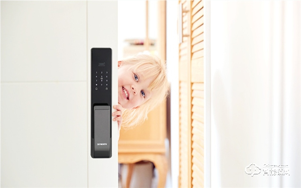 創維智能鎖|智能門鎖指紋錄入的小細節:只有指紋錄制好了,智能鎖才能“秒”開 創維智能鎖|智能門鎖指紋錄入的小細節:只有指紋錄制好了,智能鎖才能“秒”開