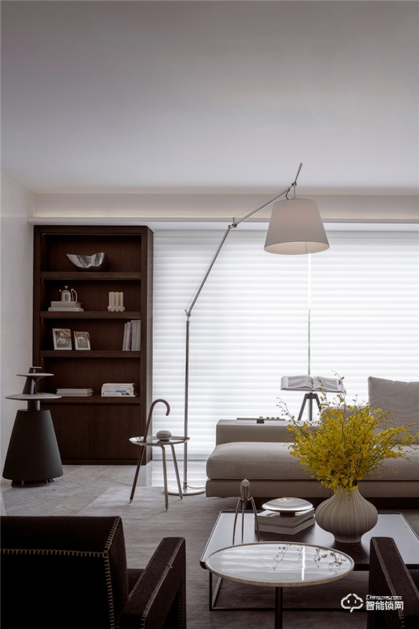 航鷹智能鎖 | 只有安全的家,才有幸福的生活! 航鷹智能鎖 | 只有安全的家,才有幸福的生活!