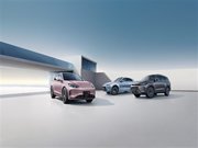 余承東回應(yīng)車BU王軍停職:網(wǎng)上瞎炒作 華為汽車方向沒(méi)變