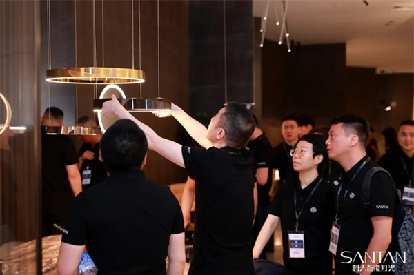 《綻放》2024想天新品發布會圓滿成功! 《綻放》2024想天新品發布會圓滿成功!