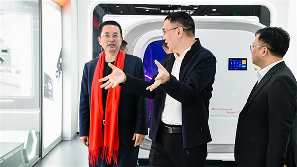 狄耐克攜手廈門聯(lián)通,打造5G智慧工廠,加快生產(chǎn)數(shù)字化升級 狄耐克攜手廈門聯(lián)通,打造5G智慧工廠,加快生產(chǎn)數(shù)字化升級