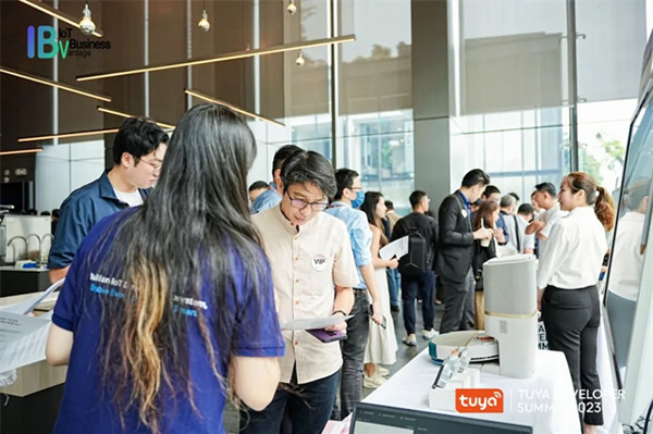 涂鴉持續拓展IoT互聯應用場景,TUYA開發者大會(新加坡)加速構建IoT生態 涂鴉持續拓展IoT互聯應用場景,TUYA開發者大會(新加坡)加速構建IoT生態