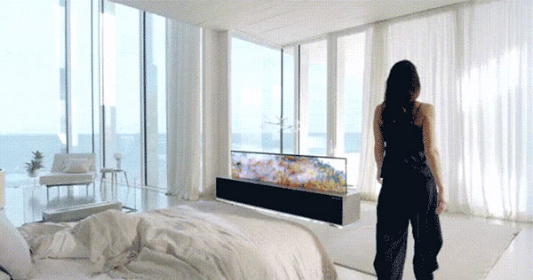 蘇大強玩上了癮 聊聊明玉家的升降電視 蘇大強玩上了癮 聊聊明玉家的升降電視