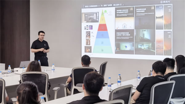 同步智能，追光共贏！思碼光第1期新商培訓(xùn)營(yíng)圓滿收官